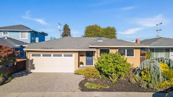 2075 Sullivan ST, San Mateo, CA 94403