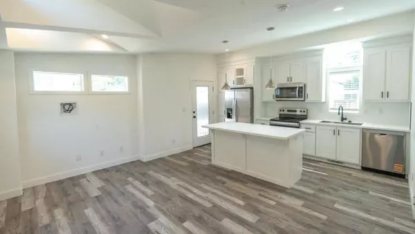 San Jose, CA 95111,59 Crocker CT #2