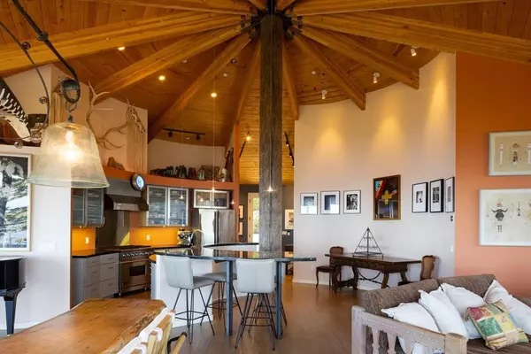 Carmel, CA 93923,209 Crest RD