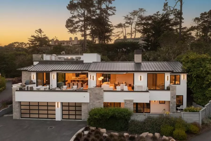 3301 17 Mile DR #22, Pebble Beach, CA 93953