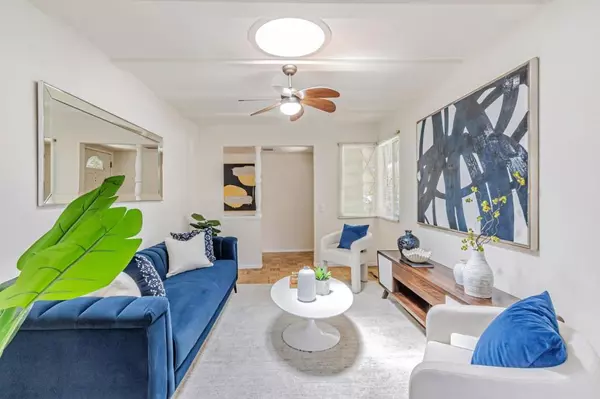 Cupertino, CA 95014,7624 Erin WAY
