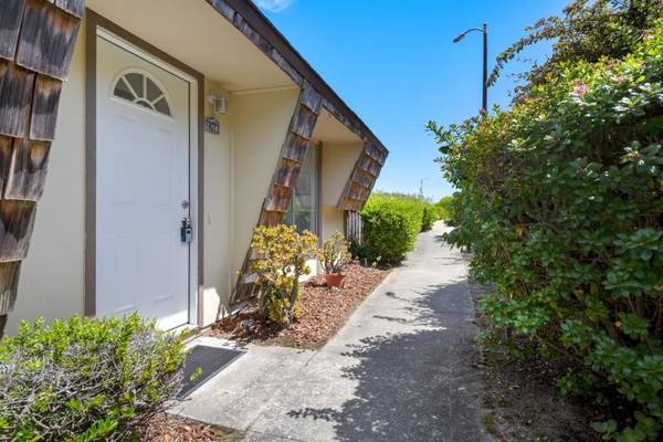 2768 Kilconway LN, South San Francisco, CA 94080