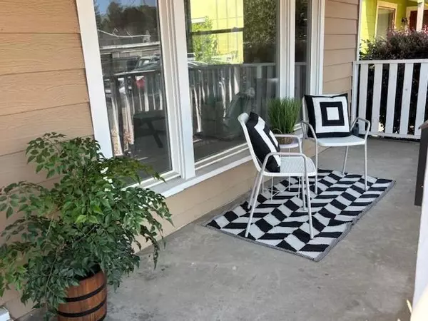 Santa Rosa, CA 95404,465 Flower AVE