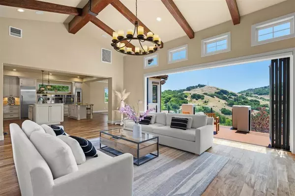 Orinda, CA 94563,21 Bigleaf RD