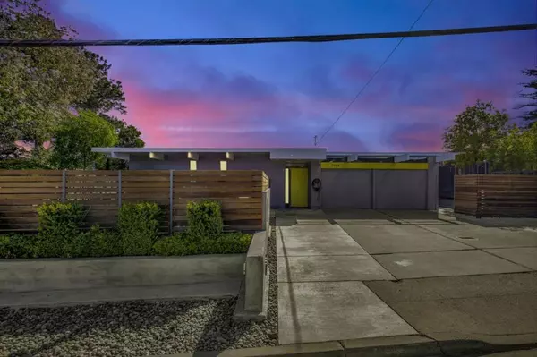 San Mateo, CA 94402,1984 Ticonderoga DR