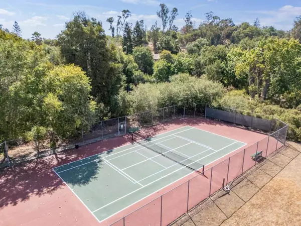 Los Gatos, CA 95032,105 Rio Vista