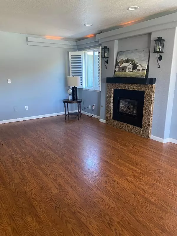 Modesto, CA 95351,1210 Snow Ridge CT