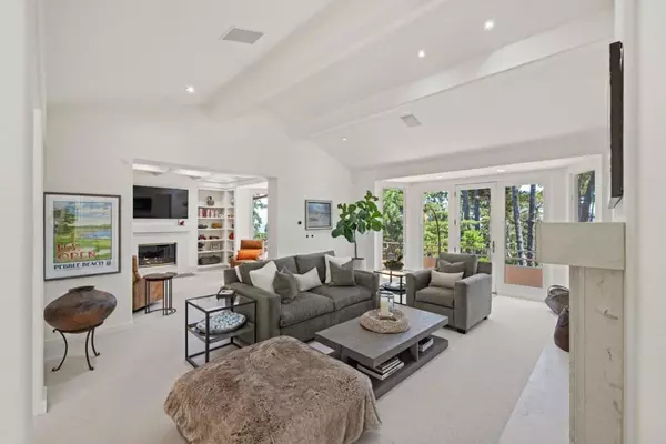 4043 Costado RD, Pebble Beach, CA 93953