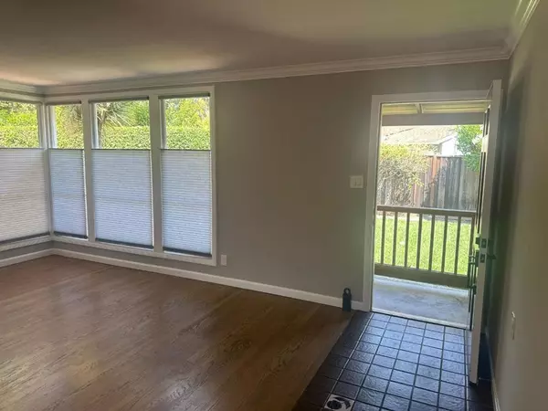 Menlo Park, CA 94025,952 Timothy LN