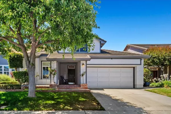17716 Riverbend RD, Salinas, CA 93908
