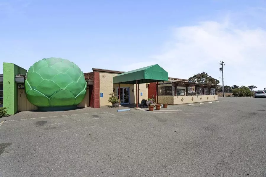 11261 Merritt ST, Castroville, CA 95012