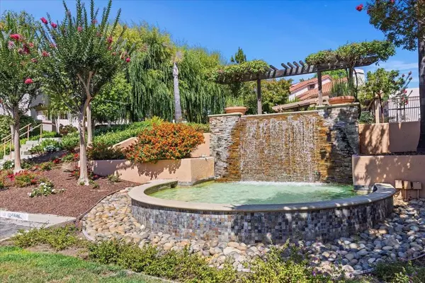 10203 Nile DR, Cupertino, CA 95014
