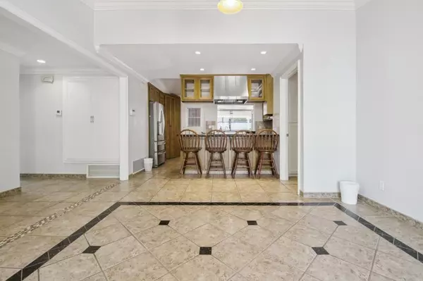 Costa Mesa, CA 92626,1662 Palau PL