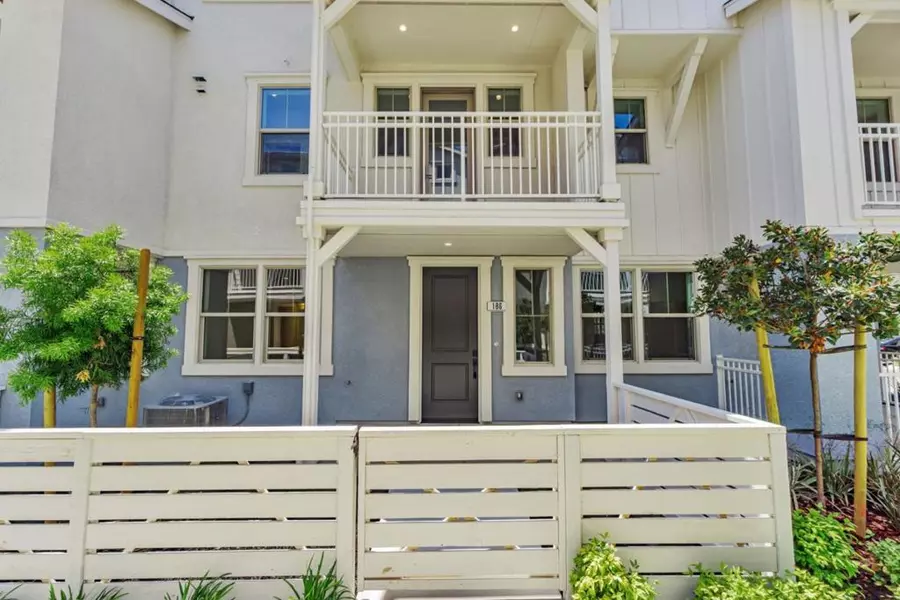 186 Oak CIR, Walnut Creek, CA 94597