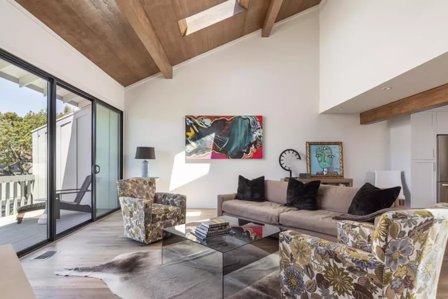 28086 Barn WAY, Carmel, CA 93923