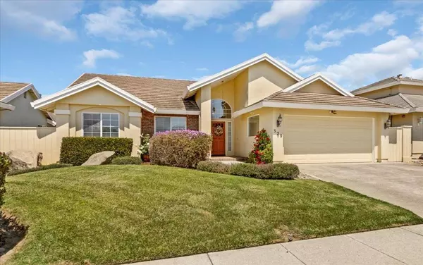 329 Westminster DR, Salinas, CA 93906