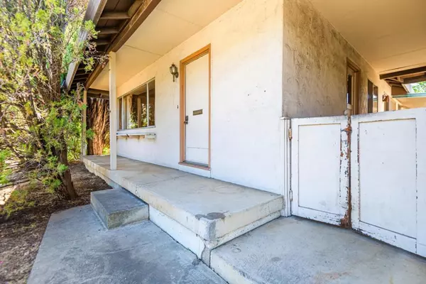 Cupertino, CA 95014,7558 Rainbow DR