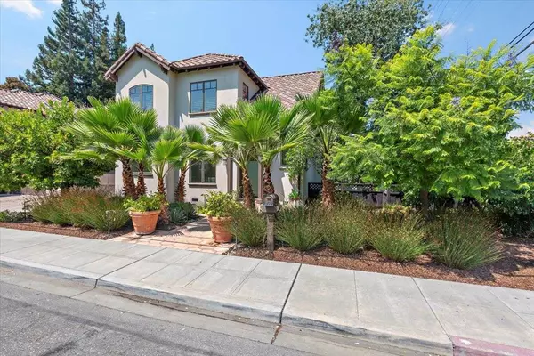 900 Roble AVE, Menlo Park, CA 94025