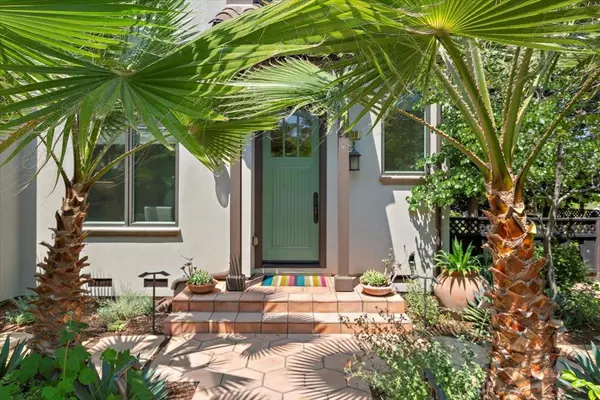 Menlo Park, CA 94025,900 Roble AVE