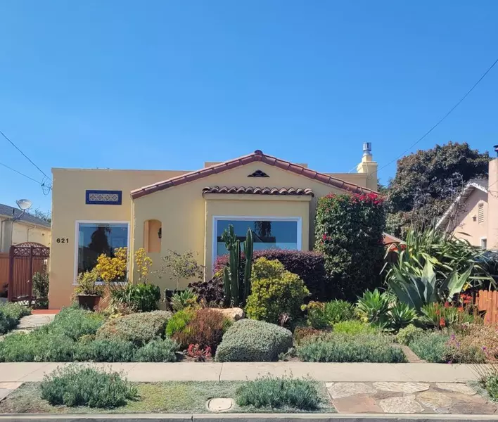 621 Oregon Street, Watsonville, CA 95076