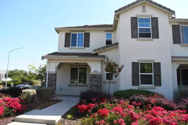19051 Chicory LN, Morgan Hill, CA 95037