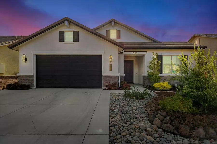 1575 Sunflower DR, Hollister, CA 95023