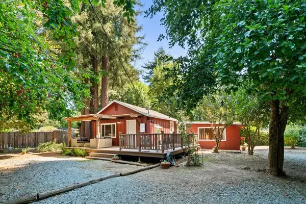 155 Rowardennan DR, Ben Lomond, CA 95005