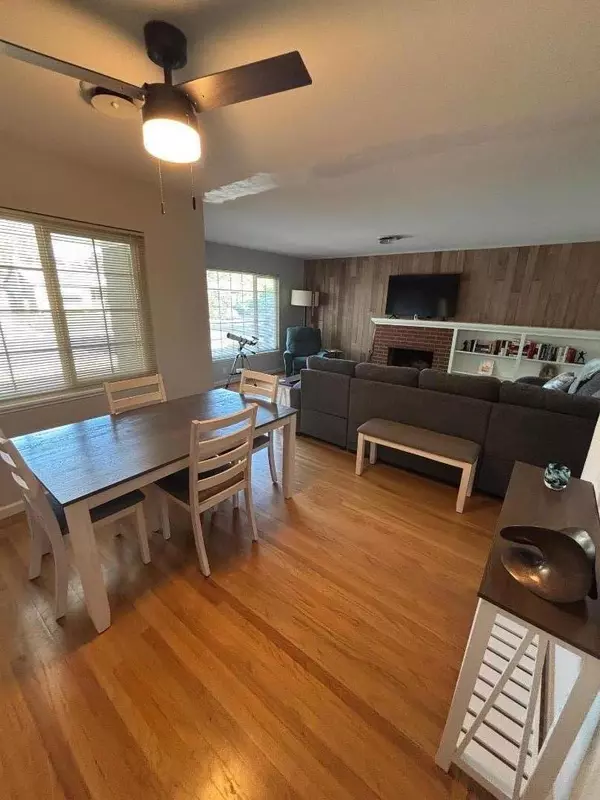 Sacramento, CA 95822,5660 Jacks LN