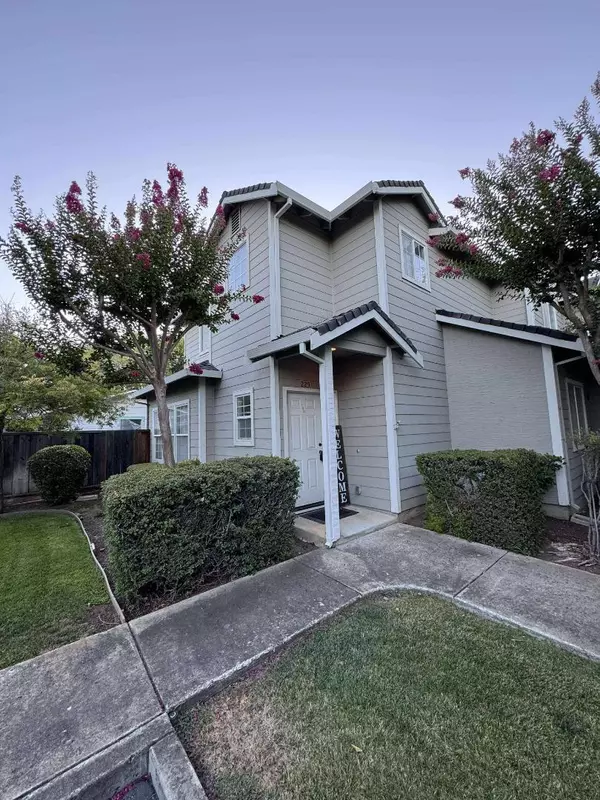 225 Spring AVE, Morgan Hill, CA 95037