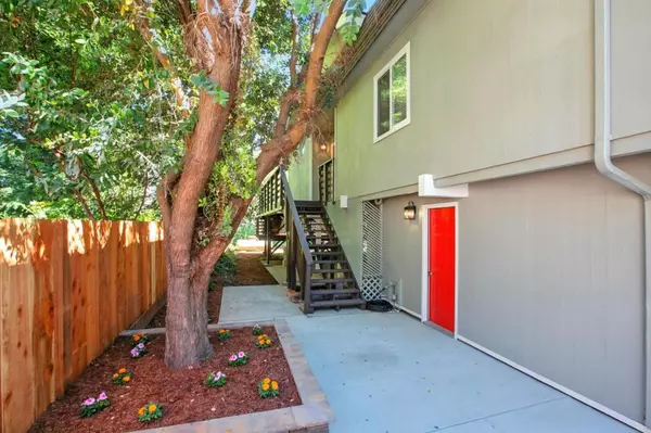 Soquel, CA 95073,4528 Soquel Wharf RD
