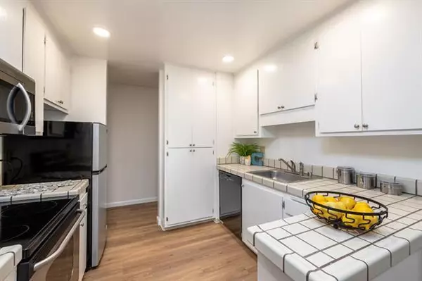 Santa Clara, CA 95051,1730 Halford Dr #355