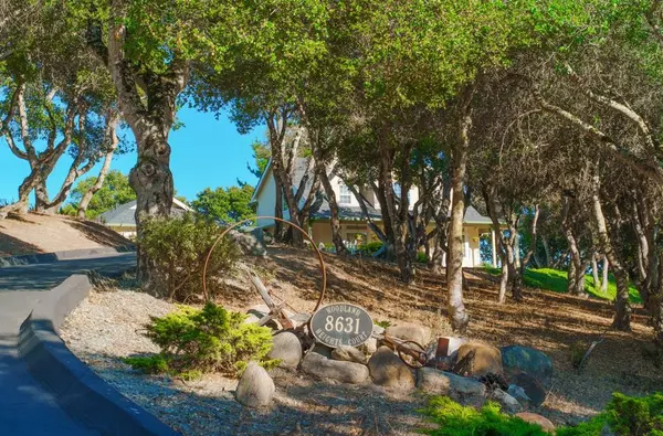 Salinas, CA 93907,8631 Woodland Heights CT