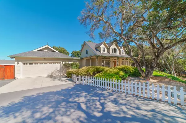 8631 Woodland Heights CT, Salinas, CA 93907