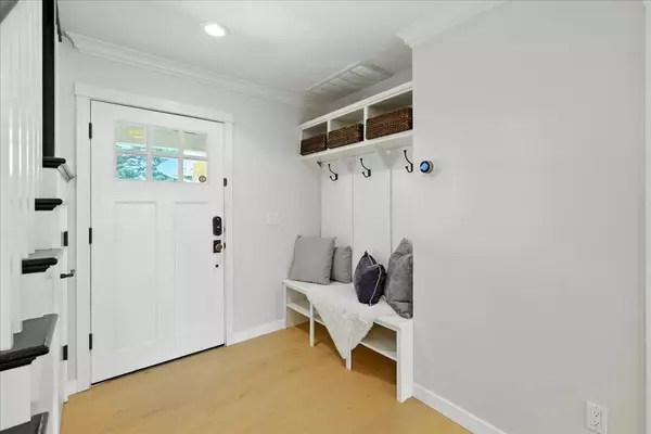 San Jose, CA 95117,650 Ardis AVE
