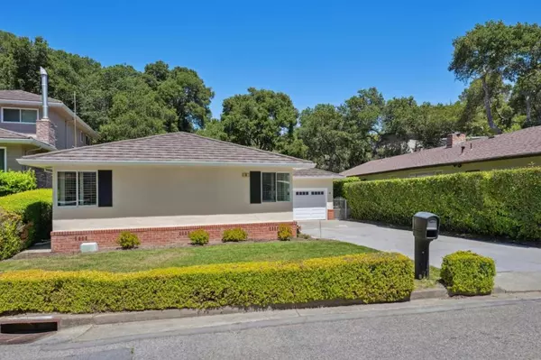 Millbrae, CA 94030,4 Corte Camellia