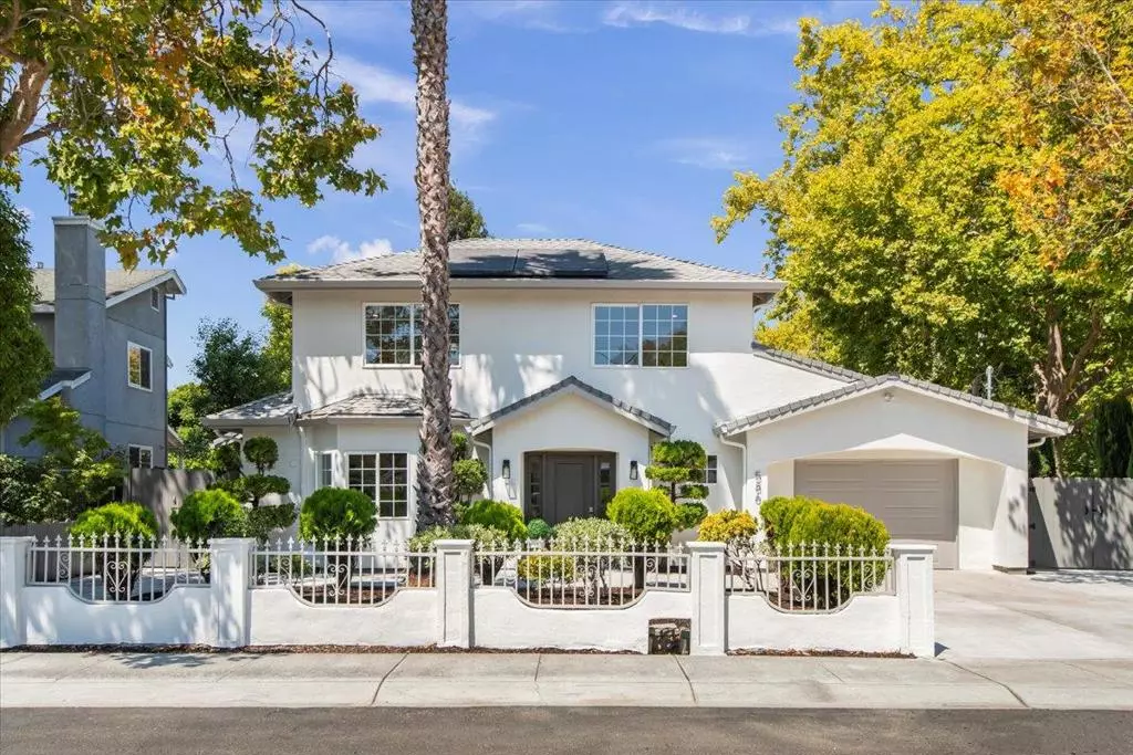 Mountain View, CA 94043,586 Burgoyne ST