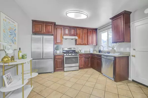 East Palo Alto, CA 94303,2228 Terra Villa ST