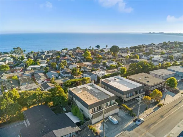 Aptos, CA 95003,261 Sea Ridge RD #3