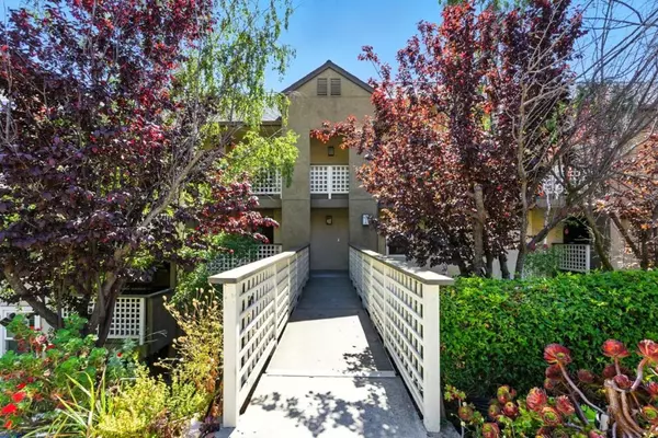 Hayward, CA 94544,715 Heath CT #388