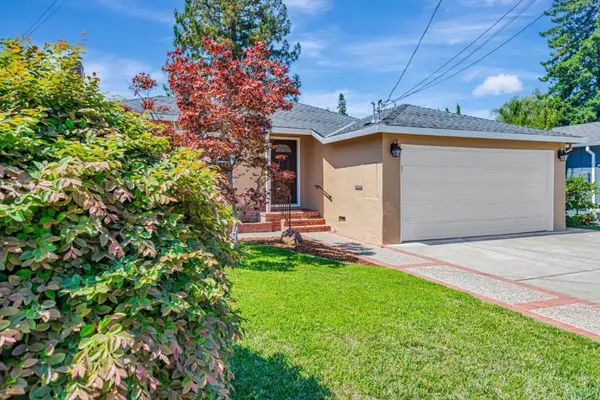 Redwood City, CA 94062,520 Topaz ST
