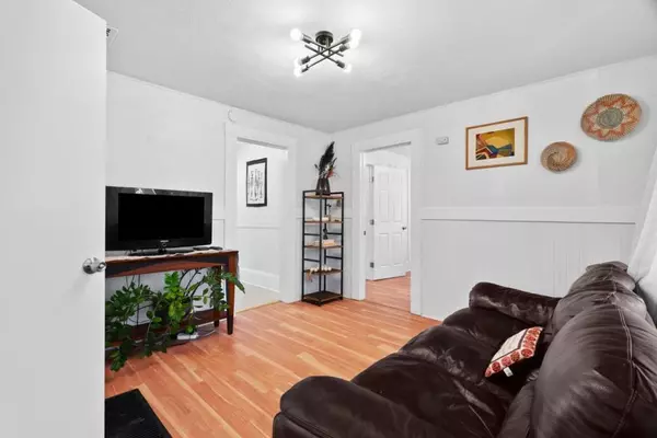 Oakland, CA 94621,1902 88th AVE