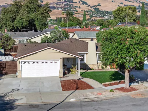 San Jose, CA 95132,1464 Lucena CT