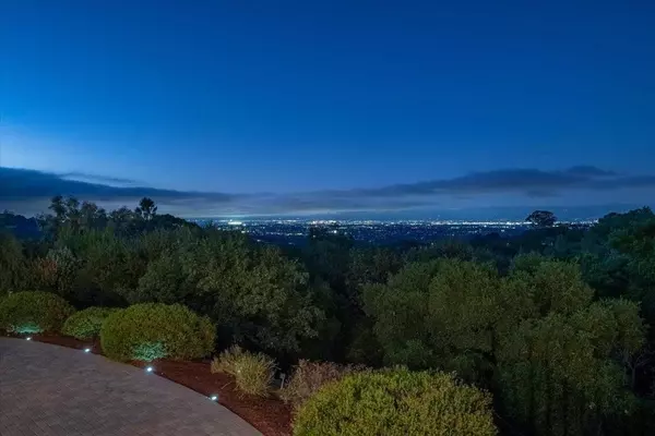 Saratoga, CA 95070,14113 Pike RD