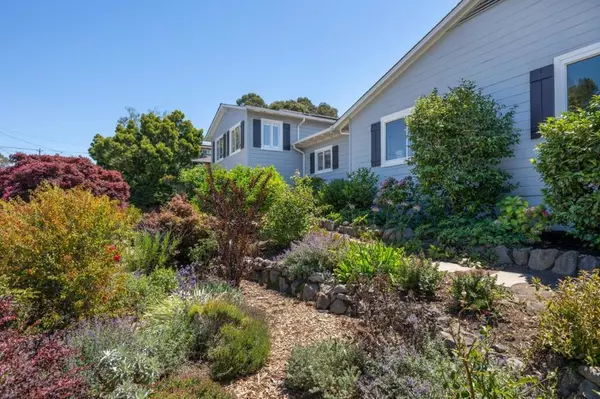 San Mateo, CA 94402,1538 Parrott DR