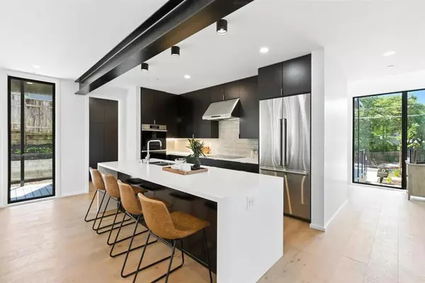 Portola Valley, CA 94028,369 La Cuesta DR