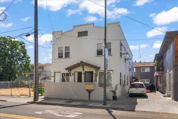 162 E San Salvador ST, San Jose, CA 95112