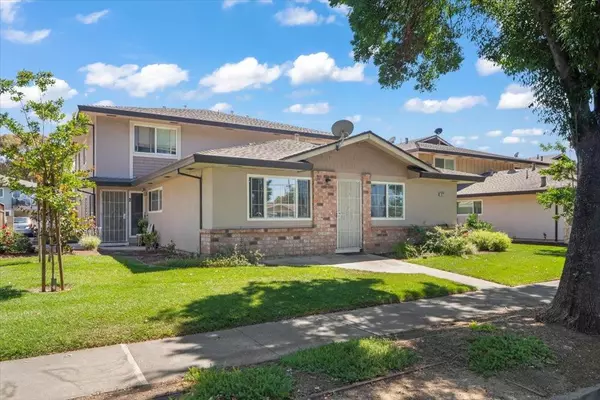 1372 Branham LN #1, San Jose, CA 95118