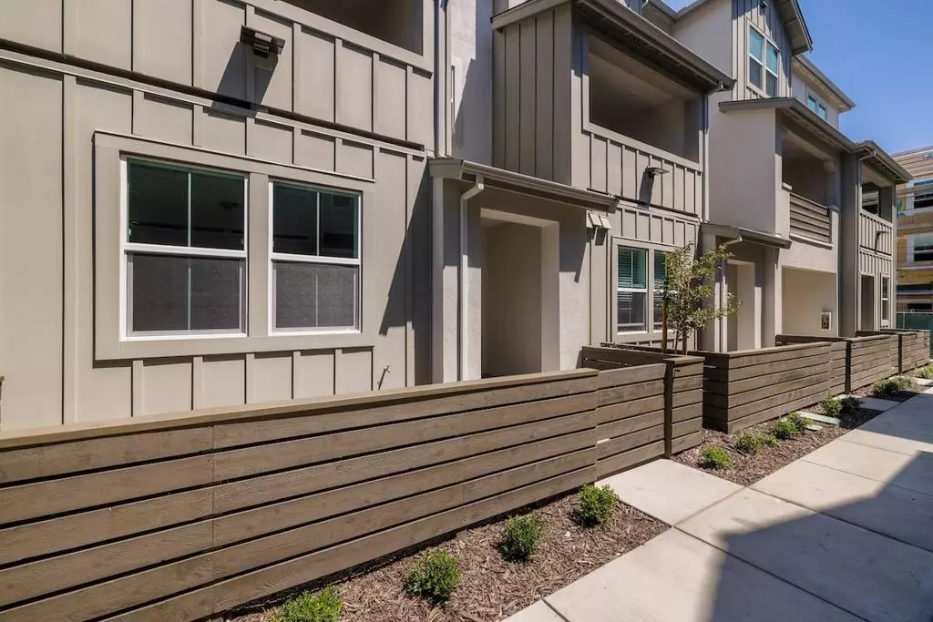 Castro Valley, CA 94546,3915 Novel WAY