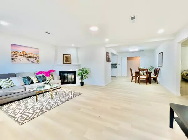 Redwood City, CA 94063,536 Flynn AVE