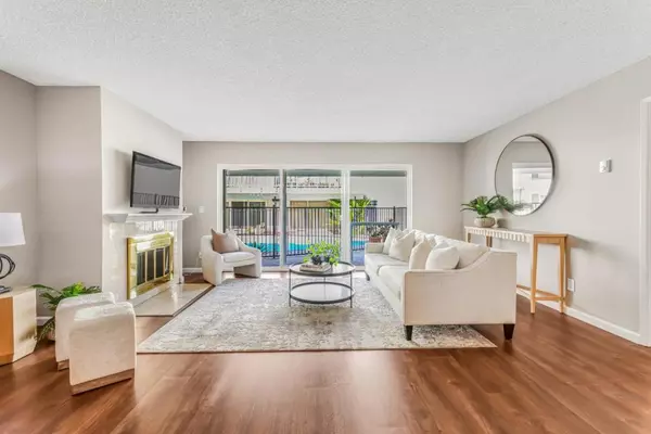 Mountain View, CA 94040,1945 Mount Vernon CT #1